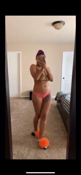 Rappers Daughters Nude Leaks OnlyFans Photo 7