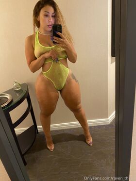 Raven Thick Nude Leaks OnlyFans Photo 18