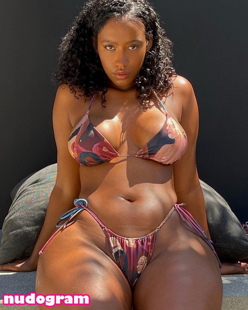Raven Tracy  soooraven Nude Leaks OnlyFans Photo 8 - Nudogram v2.1