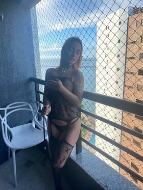 Rayane Menezes Nude Leaks OnlyFans Photo 18