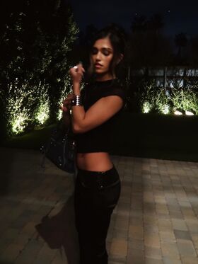 Rayna V नग्न लीक OnlyFans फोटो 81