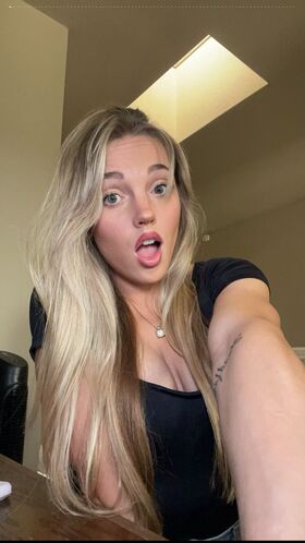 Reagan Campbell Nude Leaks OnlyFans Photo 38