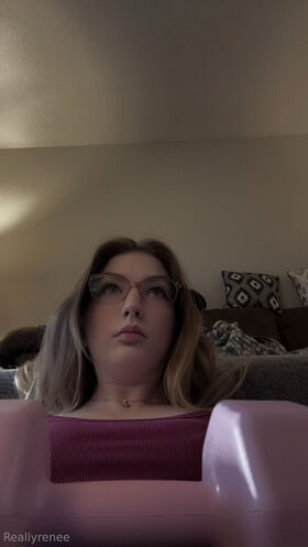 reallyyrenee Nude Leaks OnlyFans Photo 17