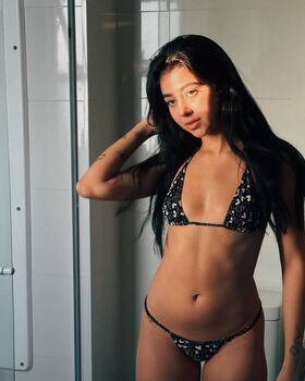 Rebeca Barreto Nude Leaks OnlyFans Photo 10