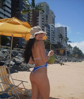 Rebeca Barreto Nude Leaks OnlyFans Photo 31