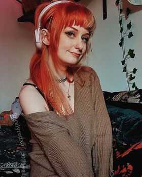 Recklesslyred  Nude Leaks OnlyFans Photo 4