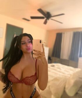 Reina Cosmo Nude Leaks OnlyFans Photo 47