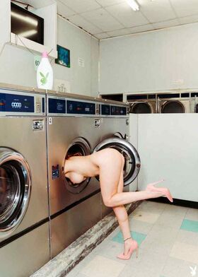Renee Olstead Nude Leaks OnlyFans Photo 68