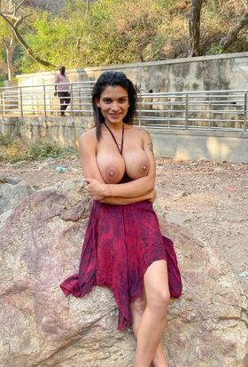 Reshmi R Nair Nude Leaks OnlyFans Photo 40