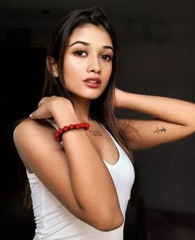 Ridhima Bisht Nude Leaks OnlyFans Photo 2