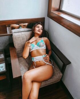 Ridhima Bisht Nude Leaks OnlyFans Photo 35