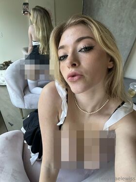 rileymaetwo Nude Leaks OnlyFans Photo 11