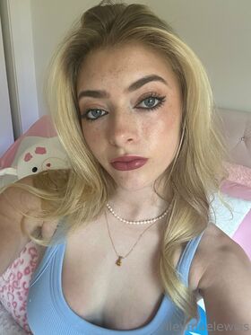 rileymaetwo Nude Leaks OnlyFans Photo 71