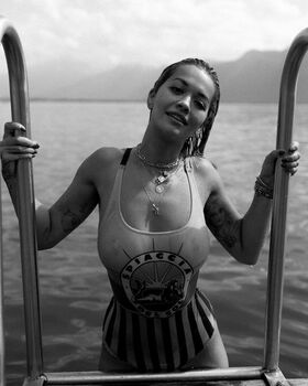 Rita Ora Nude Leaks OnlyFans Photo 1108