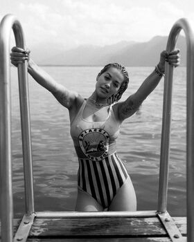 Rita Ora Nude Leaks OnlyFans Photo 1110