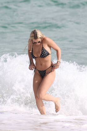 Rita Ora Nude Leaks OnlyFans Photo 1142
