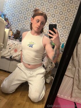 robyn.ts Nøgne lækkede OnlyFans foto 6