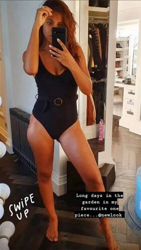 Rochelle Humes Nude Leaks OnlyFans Photo 85