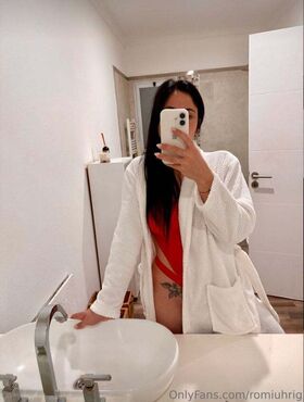 Romina Uhrig Nacktes Leaks OnlyFans Foto 33