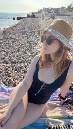 Rootyasha Fotografie scursă ilegal OnlyFans dezbrăcată 78