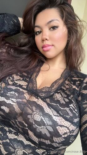 rose.888 Procurena gola OnlyFans fotografija 8