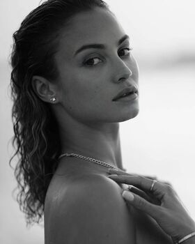 Rose Bertram Model 유출된 누드 OnlyFans 사진 101