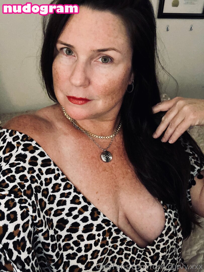 rose.curvy.xxx