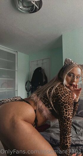 rosemare7701 Nude Leaks OnlyFans Photo 11