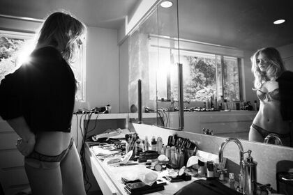 Rosie Huntington-Whiteley Nude Leaks OnlyFans Photo 264