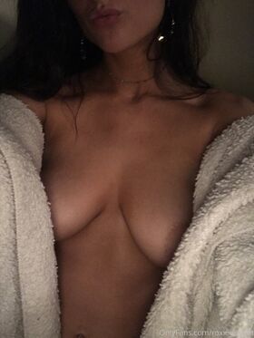 roxiereagan Nude Leaks OnlyFans Photo 2
