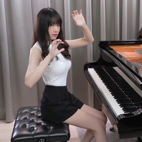 Ru’s Piano Nude Leaks OnlyFans Photo 25