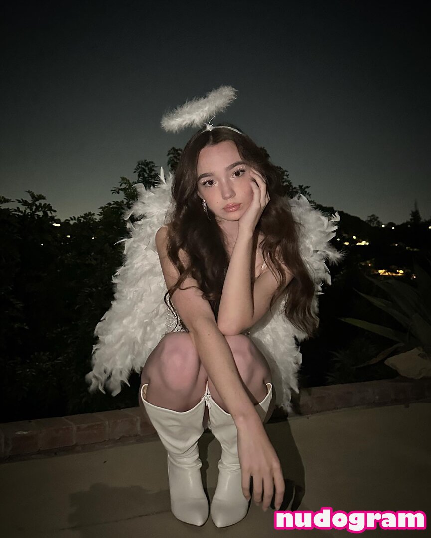 Ruby Jay  iamrubyjay Гола изтичане OnlyFans снимка 9 - Nudogram v2.1