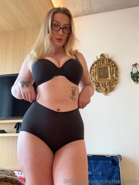 rubythestallion Nahé uniklé OnlyFans foto 119