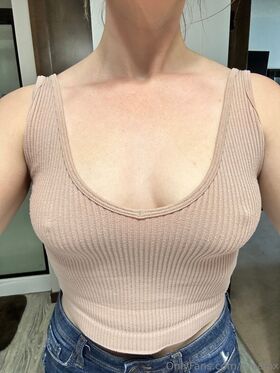 runafox Vuotanut alastonkuva OnlyFans 16