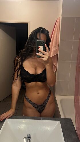 __s.asha____ Naakte Leaks OnlyFans Foto 314