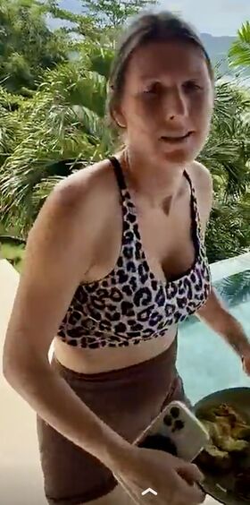 Sabibo Fotografie scursă ilegal OnlyFans dezbrăcată 145