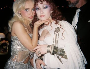 Sabrina Carpenter Nude Leaks OnlyFans Photo 950