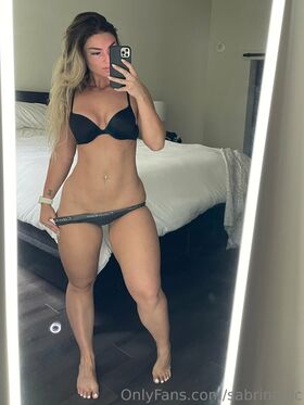 sabrinanic Nude Leaks OnlyFans Photo 27
