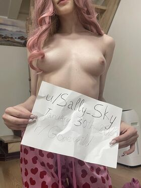 Sally_Sky Nude Leaks OnlyFans Photo 1
