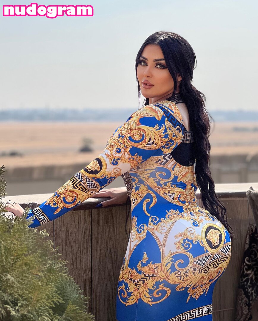 Salma Elshimy  salmaelshimy Гола изтичане OnlyFans снимка 19 - Nudogram  v2.1