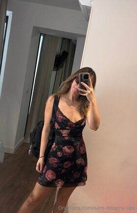 sam-dreamy-lips