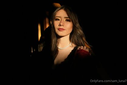 Sam_luna7