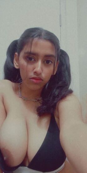 Sanjana Saba Nude Leaks OnlyFans Photo 30