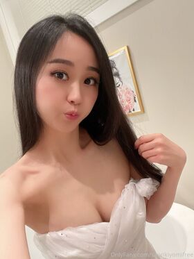 Saori Kiyomi Nude Leaks OnlyFans Photo 4