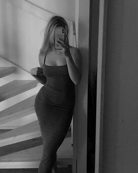 Sara Manner Nude Leaks OnlyFans Photo 39