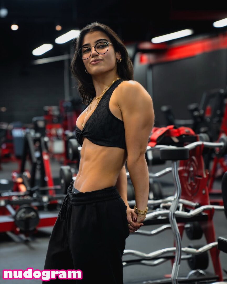 Sara Saffari  sarasaffari__ Nude Leaks OnlyFans Photo 468 - Nudogram v2.1