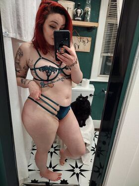 Sara Saphyre Nude Leaks OnlyFans Photo 5