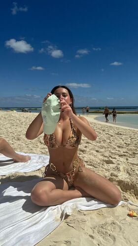 Sarabella Harris Nude Leaks OnlyFans Photo 63