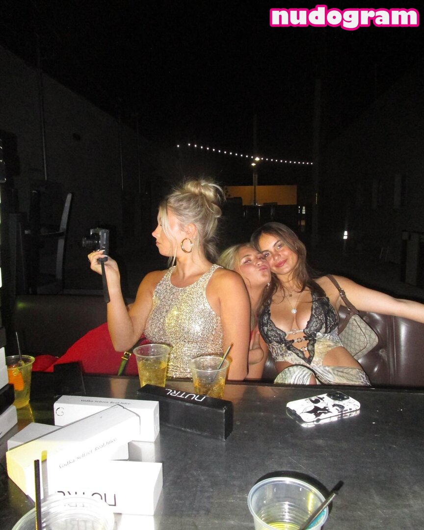 Sarabella Harris  iamsarahharris  sarabellaharriss  sexiisariii777 Гола  изтичане OnlyFans снимка 442 - Nudogram v2.1