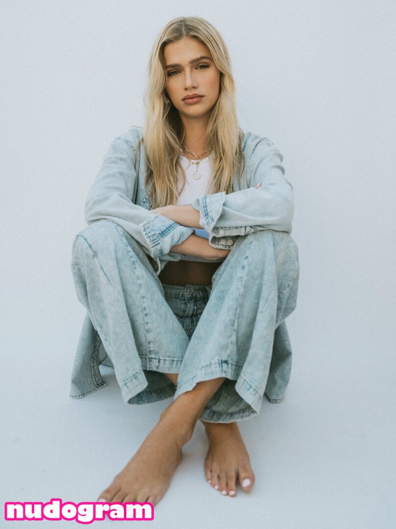 Sarah Hands / sarahhandss Nude Leaks OnlyFans Photo #5 - Nudogram v2.0